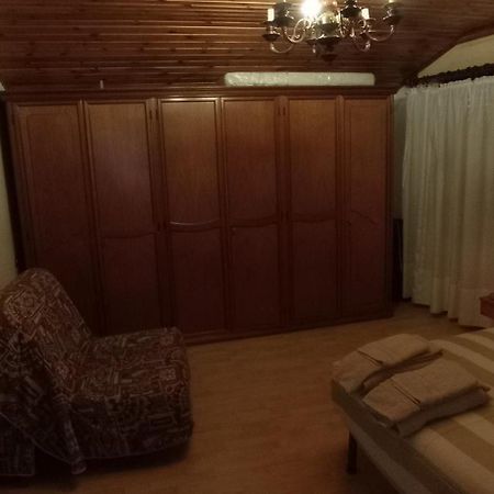 شقة Casa Lily Lombro المظهر الخارجي الصورة